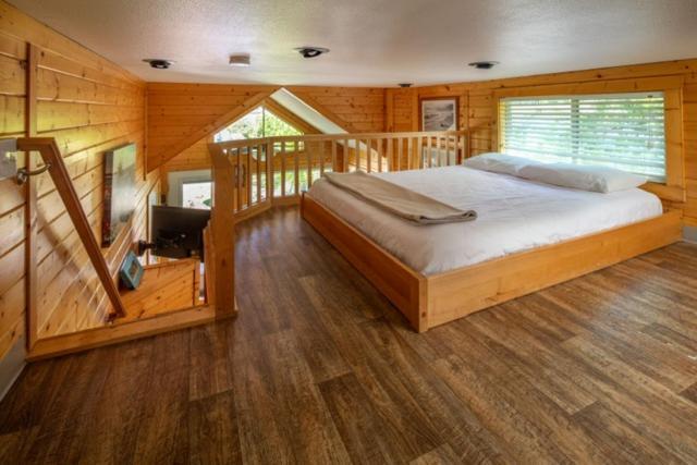 Sheltered Nook On Tillamook Bay Bay City Exterior photo