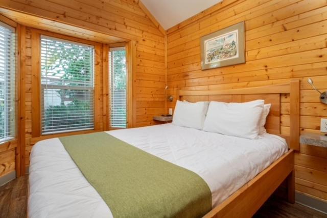 Sheltered Nook On Tillamook Bay Bay City Exterior photo