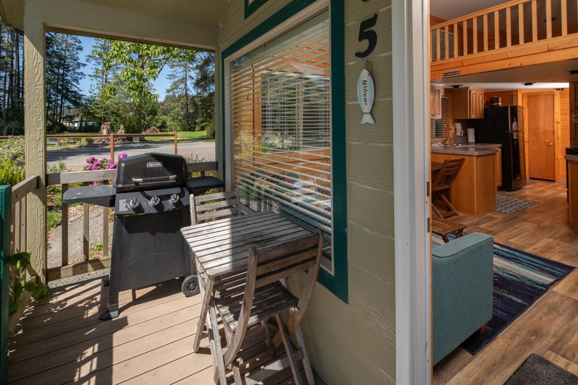 Sheltered Nook On Tillamook Bay Bay City Exterior photo